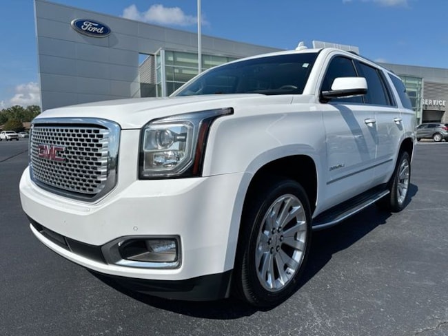 2017 GMC Yukon Denali SUV