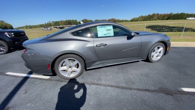 2026 Ford Mustang EcoBoost Fastback - Photo 8