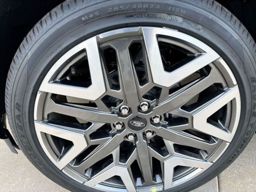 New 2025 Ford Expedition Platinum SUV
