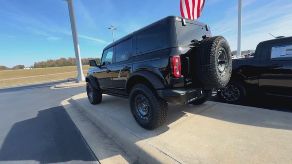 New 2025 Ford Bronco Badlands SUV
