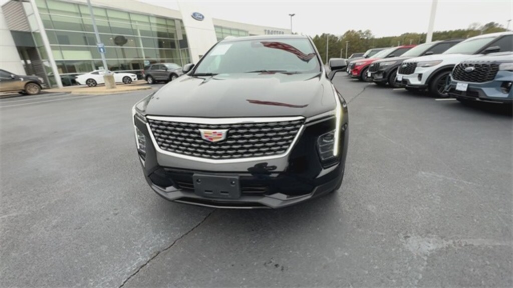 Certified 2025 Cadillac XT4 Premium Luxury SUV