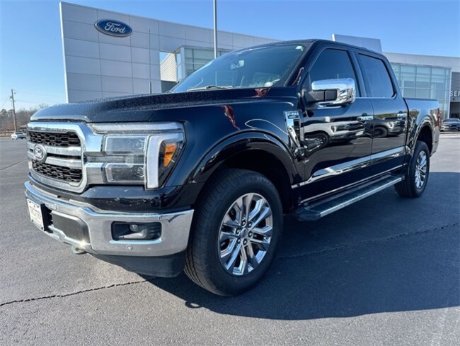2025 Ford F-150 Lariat Truck
