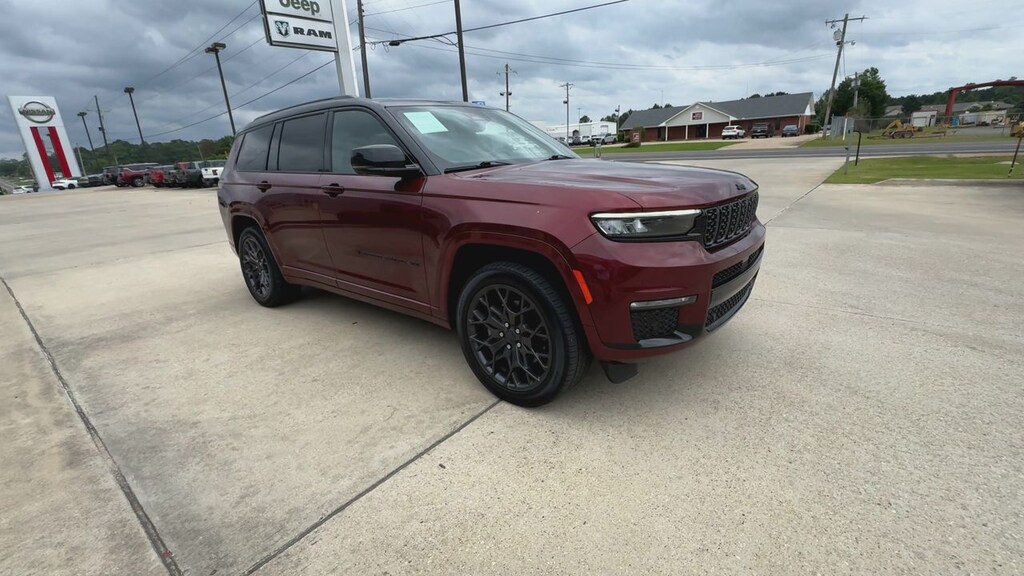 Used 2024 Jeep Grand Cherokee L Summit 4x4