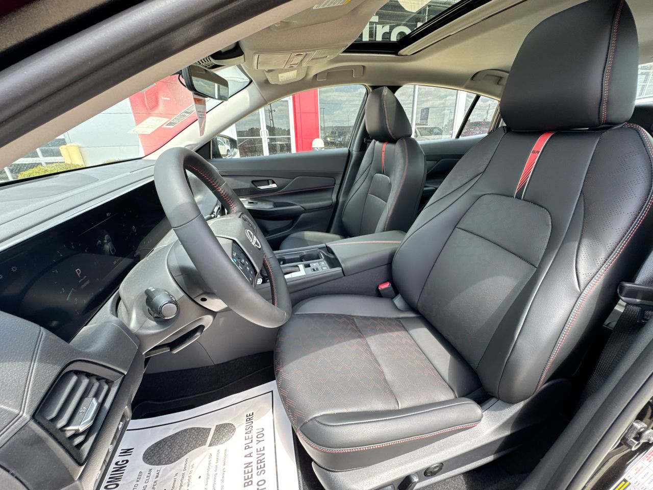 2026 Nissan Sentra SR - Photo 11