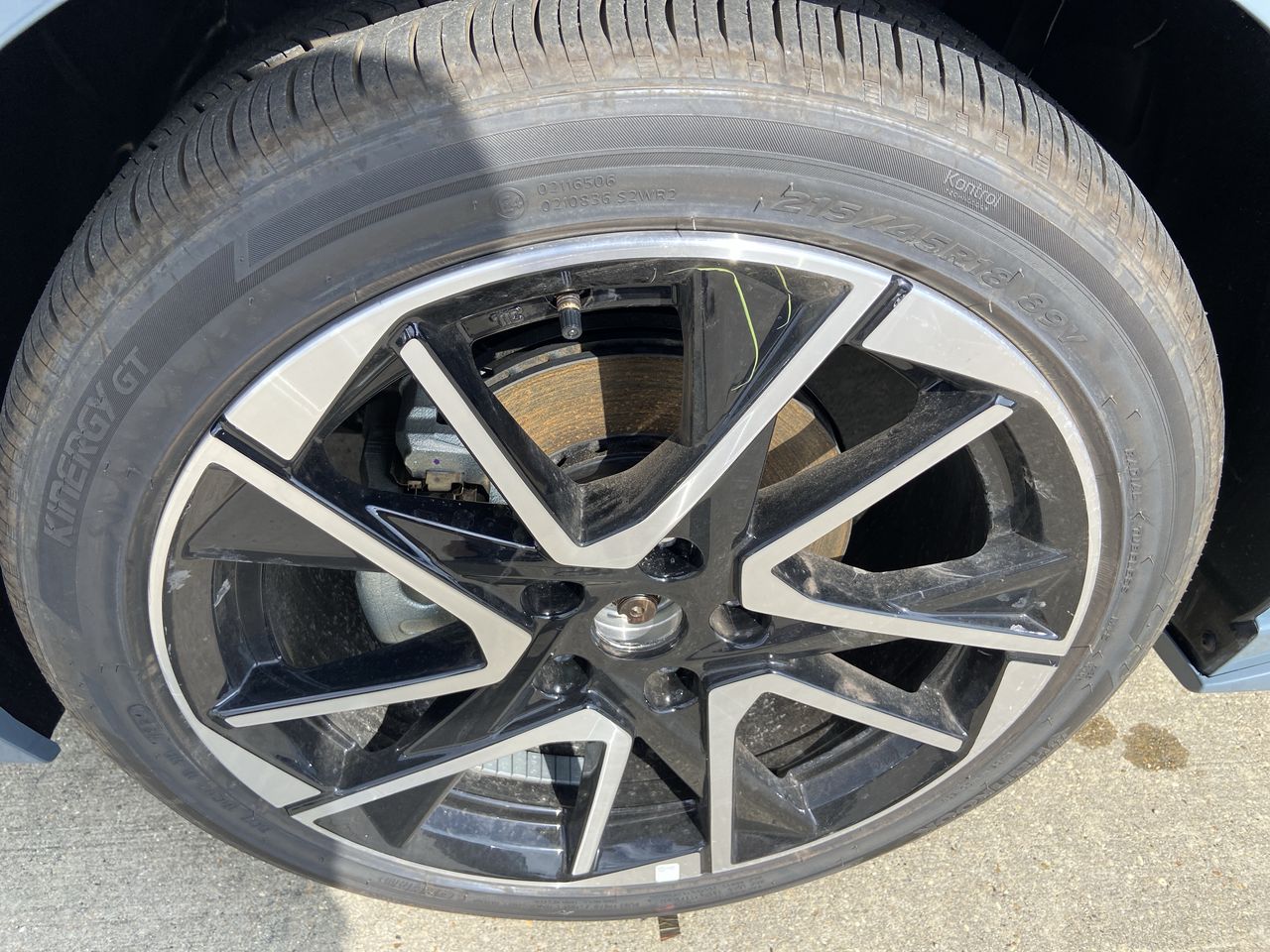 2025 Nissan Sentra SR - Photo 10