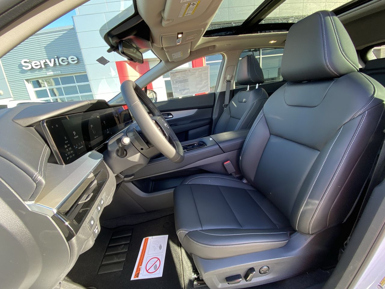 2025 Nissan Murano SL - Photo 11