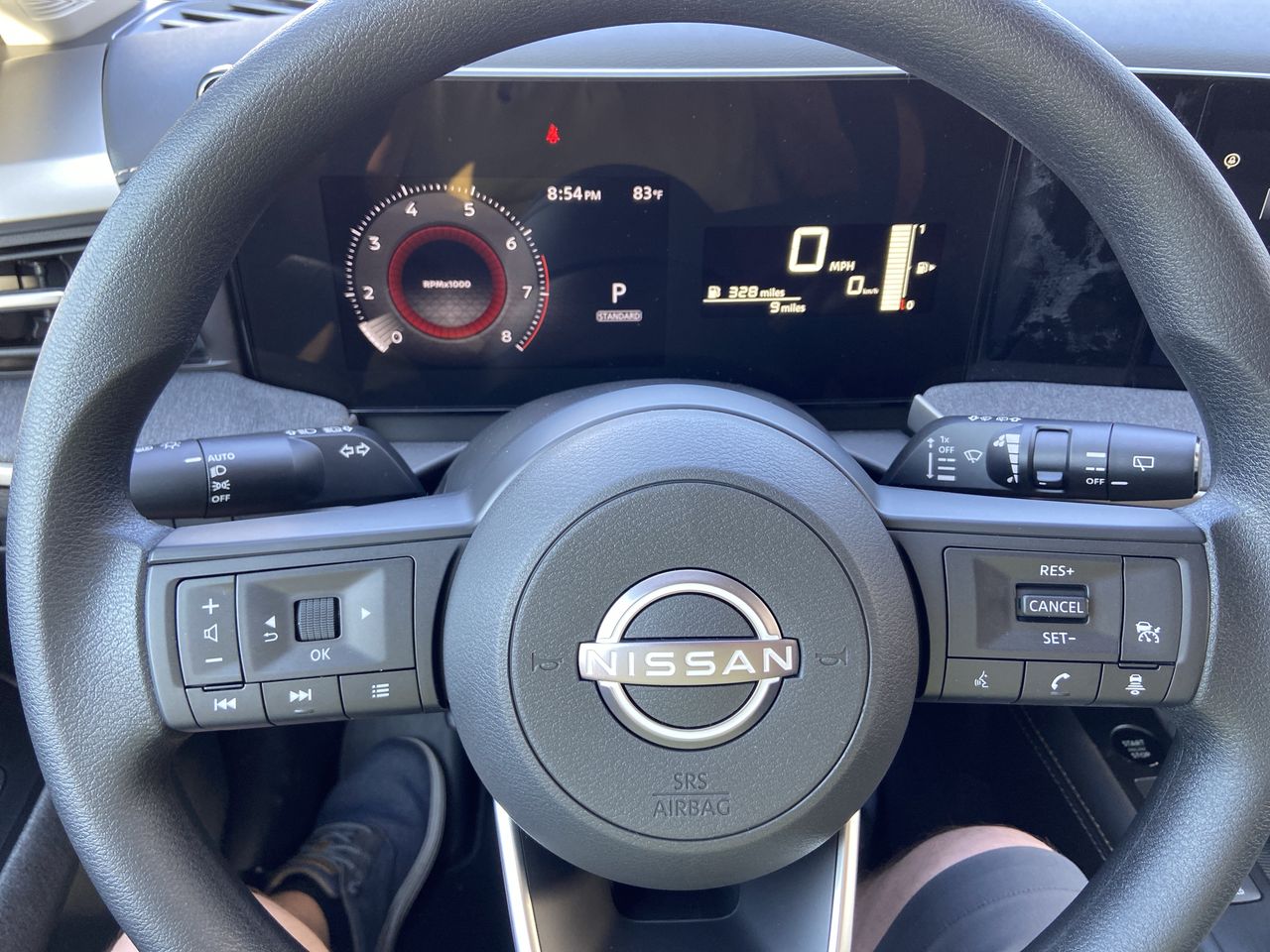 2025 Nissan Kicks SV AWD - Photo 14