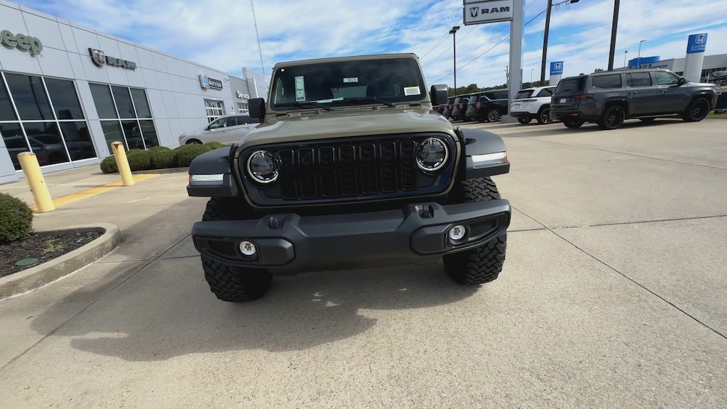 New 2026 Jeep Wrangler Sport SUV