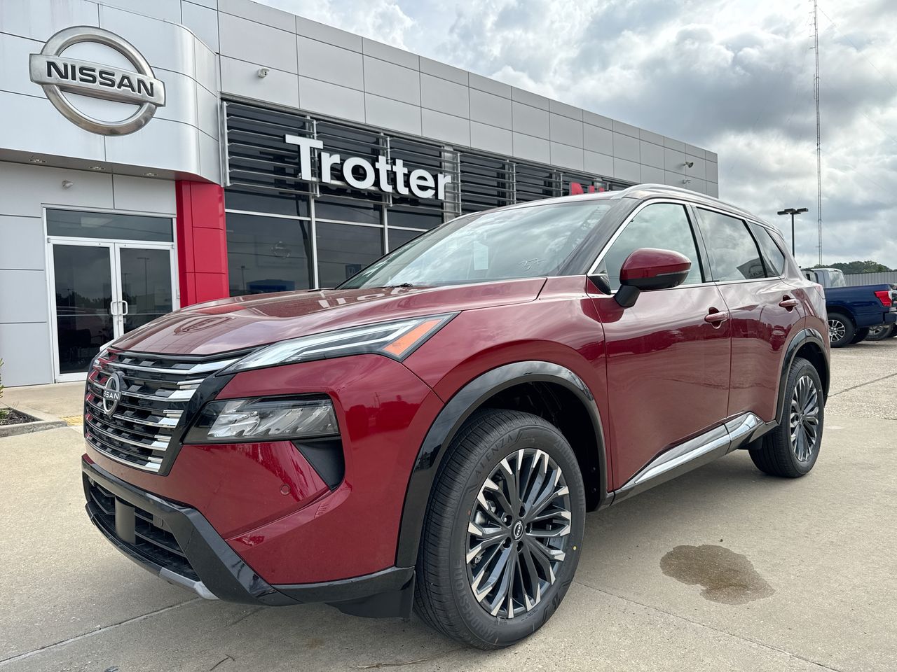 2026 Nissan Rogue Platinum AWD's photo