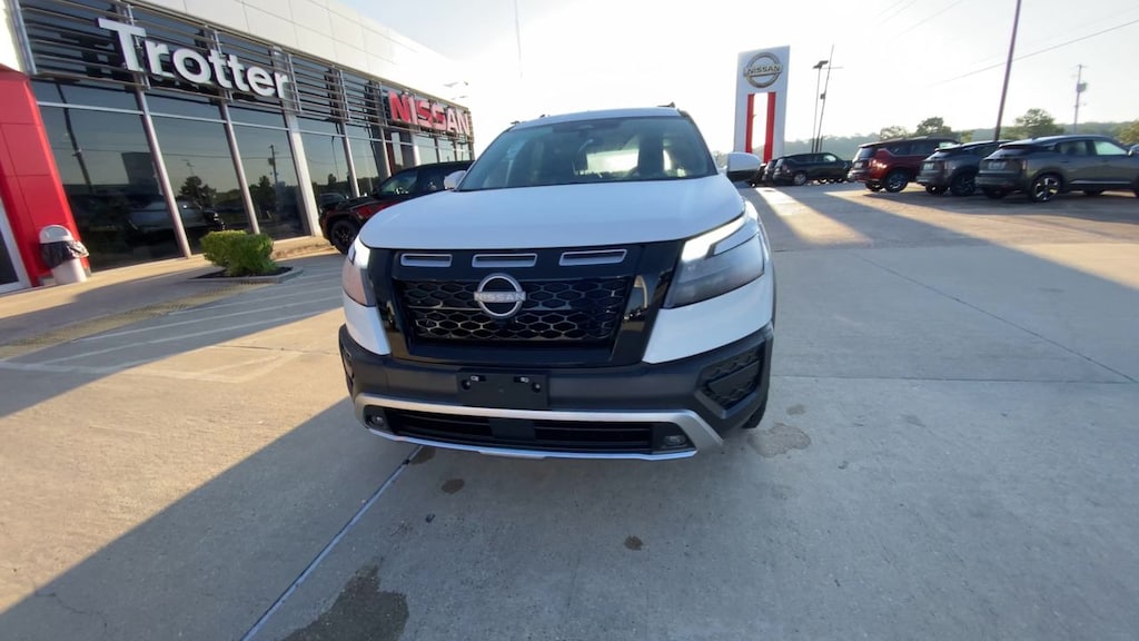 New 2025 Nissan Pathfinder Rock Creek SUV