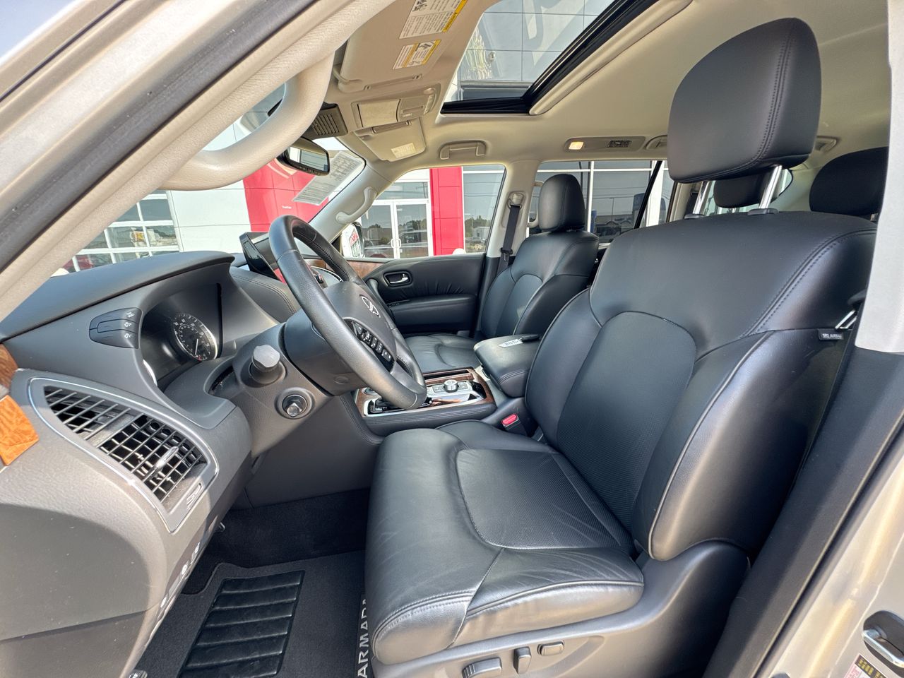 2023 Nissan Armada SL - Photo 11