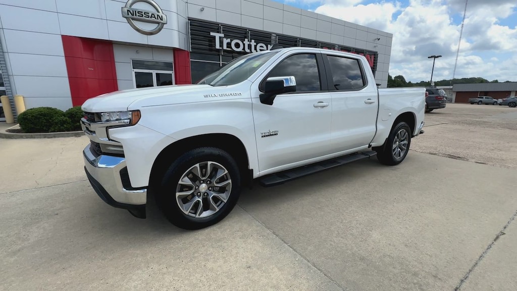 Used 2021 Chevrolet Silverado 1500 LT w/1LT 4x2 Crew Cab 5.75 ft. box 147.4 in. WB