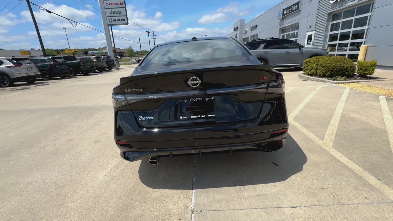 2026 Nissan Sentra SR - Photo 7