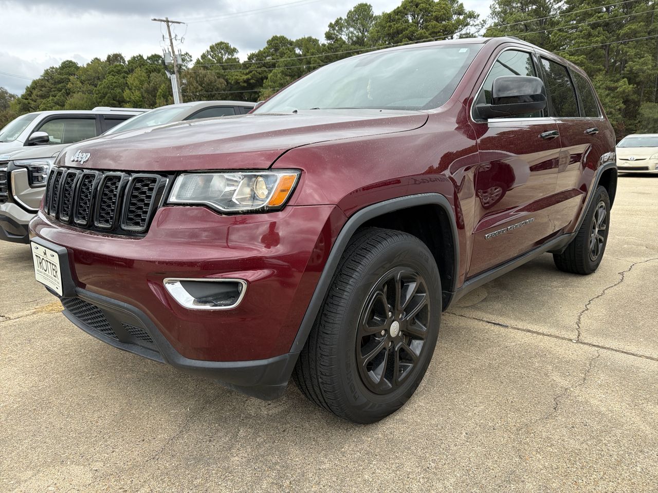Used 2021 Jeep Grand Cherokee Laredo 4x4 near Stuttgart, AR