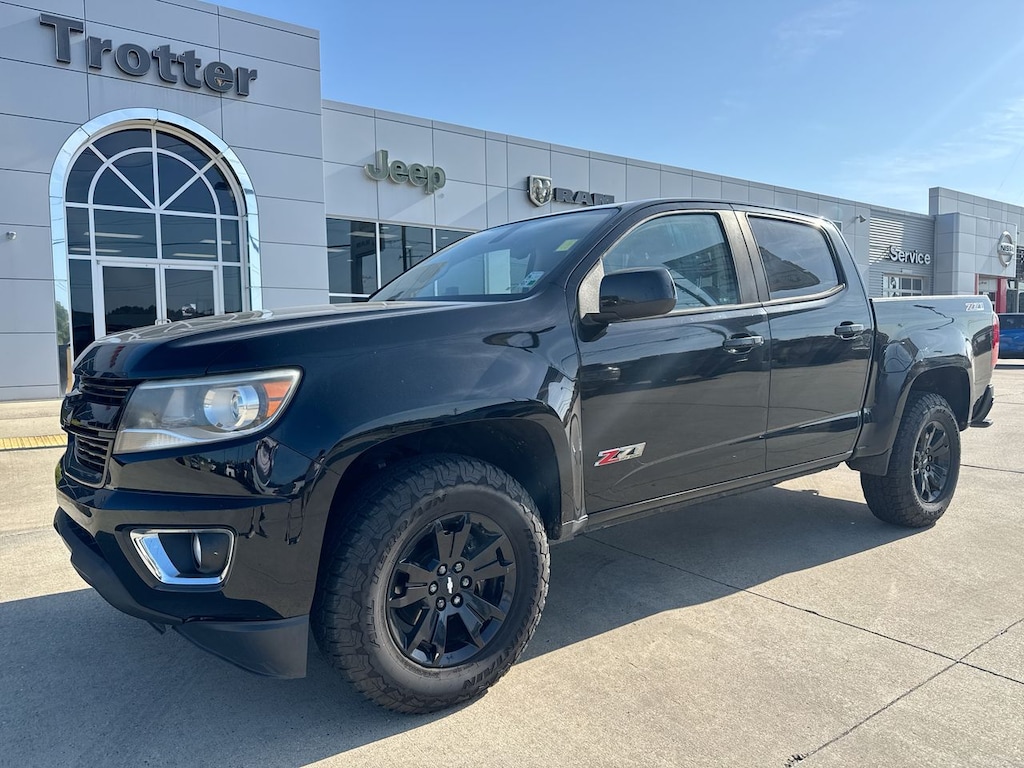 Used 2017 Chevrolet Colorado Z71 4x4 Crew Cab 5 ft. box 128.3 in. WB