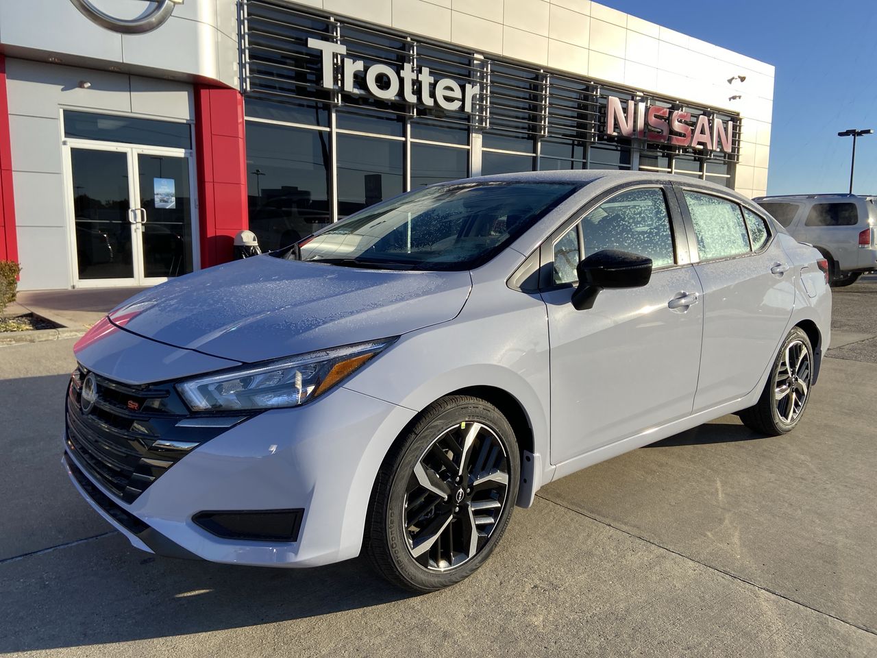 2025 Nissan Versa Sedan SR