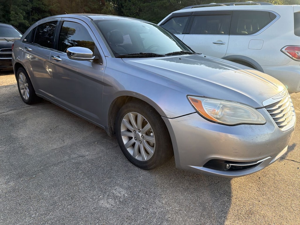 Used 2014 Chrysler 200 Limited Sedan