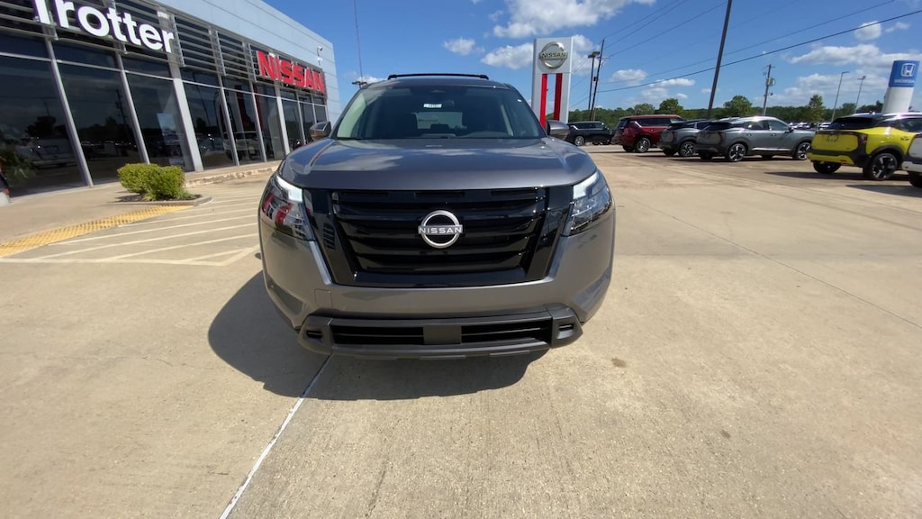 New 2025 Nissan Pathfinder SV SUV