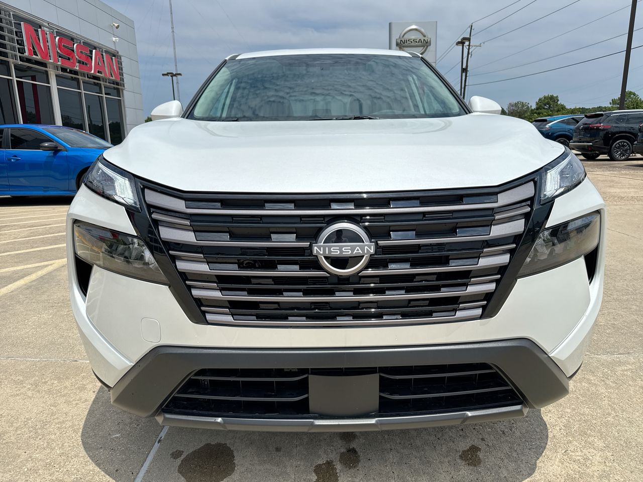 2026 Nissan Rogue SV - Photo 27