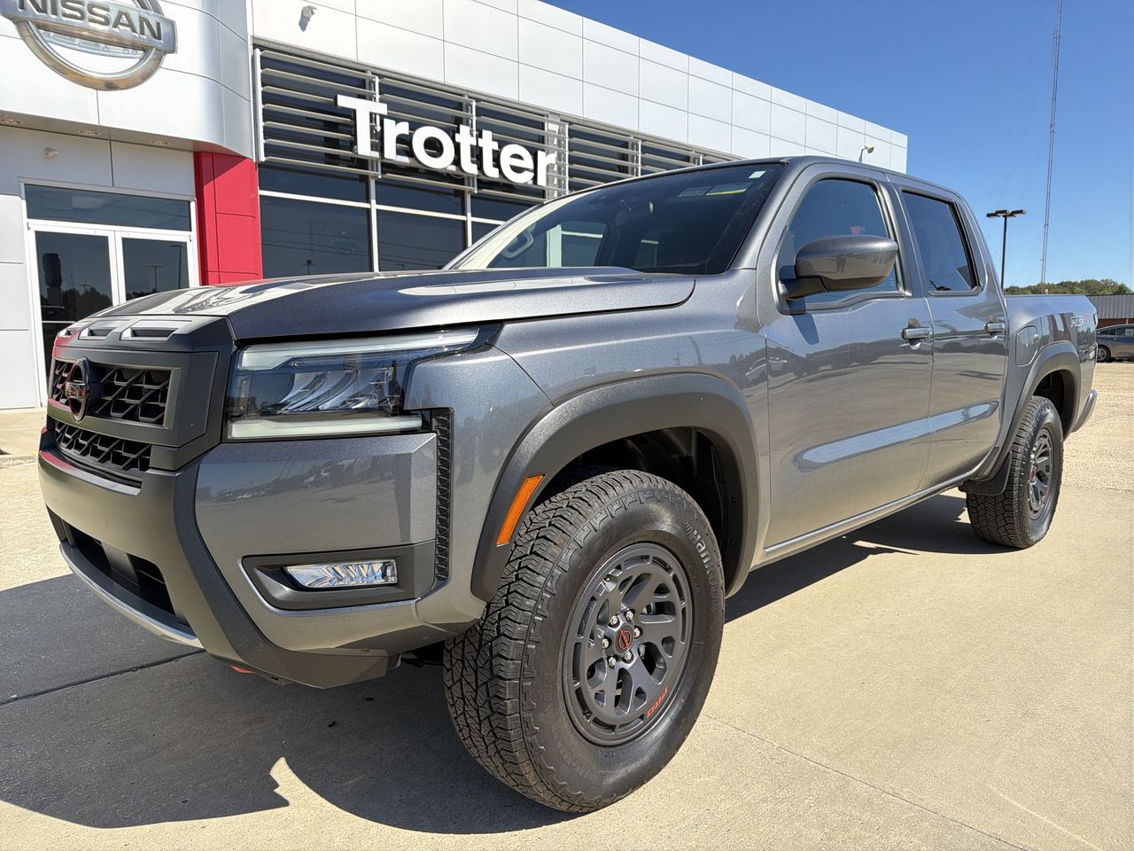 Used 2026 Nissan Frontier PRO-4X 4x4 Crew Cab 5 ft. box 126 in. WB near Stuttgart, AR