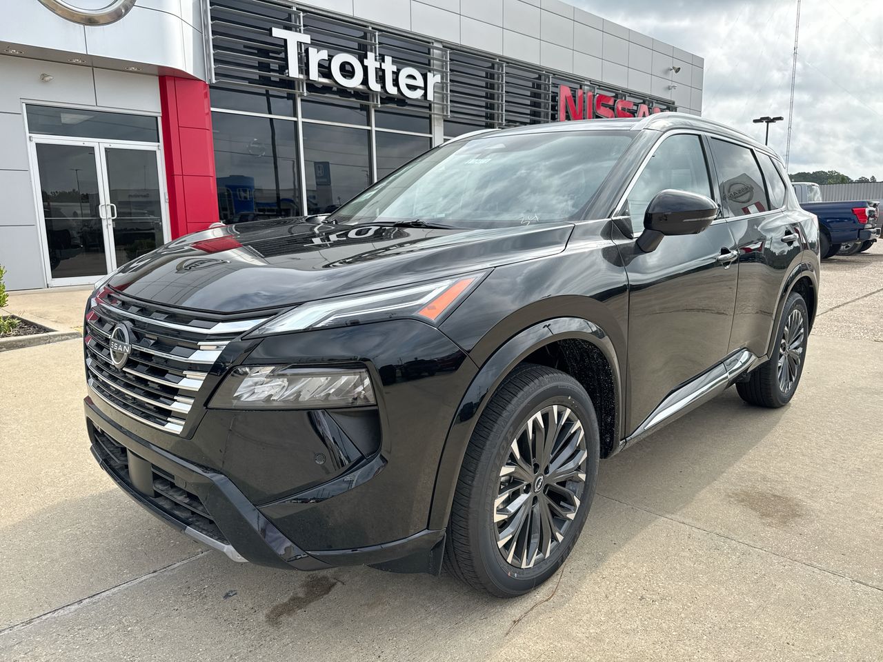 2026 Nissan Rogue Platinum AWD's photo