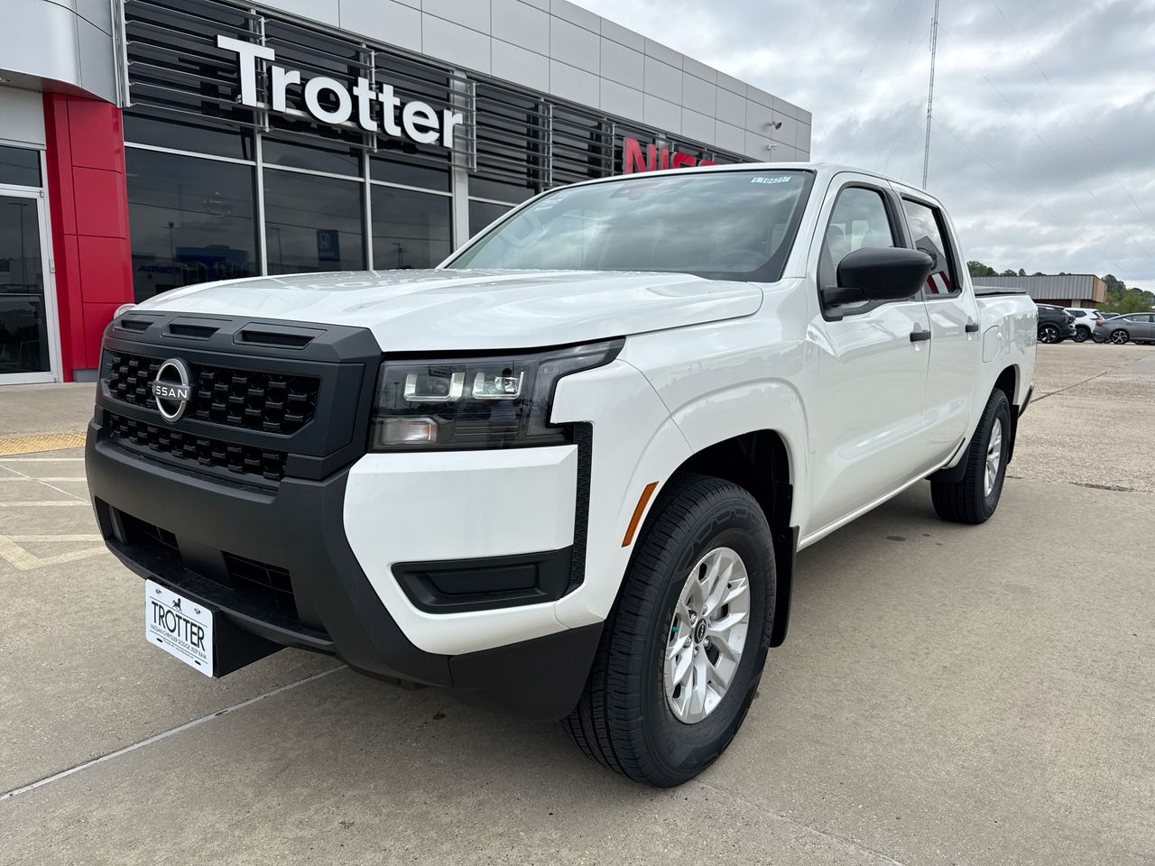 2026 Nissan Frontier S Crew Cab 4X2's photo