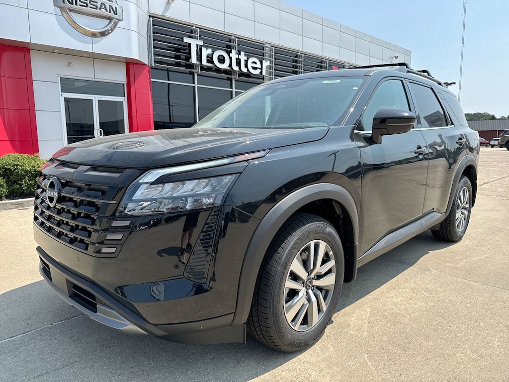 New 2026 Nissan Pathfinder SL SUV