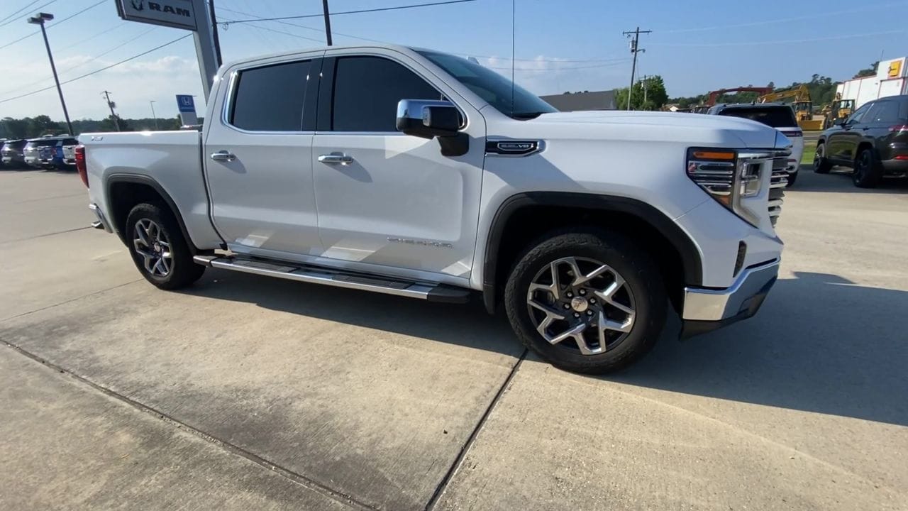 Used 2023 GMC Sierra 1500 SLT with VIN 3GTUUDED3PG234485 for sale in El Dorado, AR