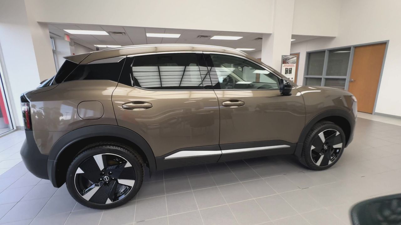 2026 Nissan KICKS SR - Photo 9