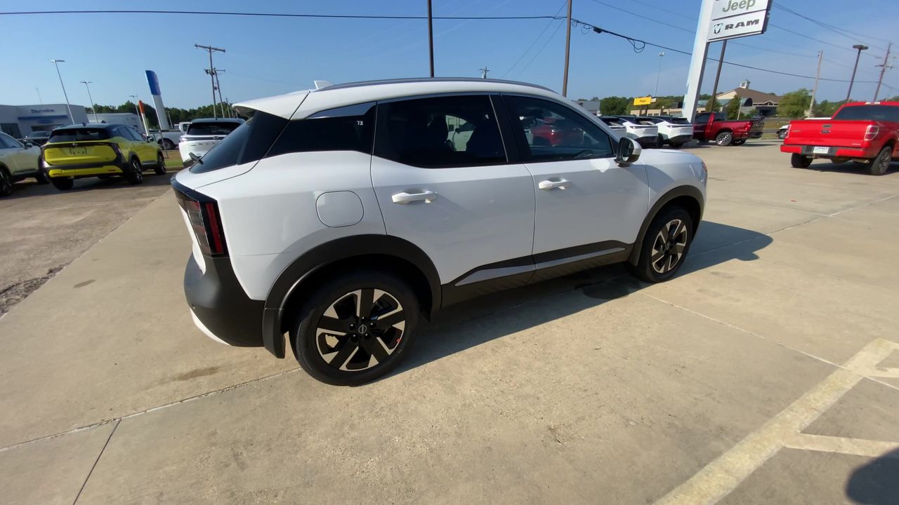 2025 Nissan Kicks SV AWD - Photo 8