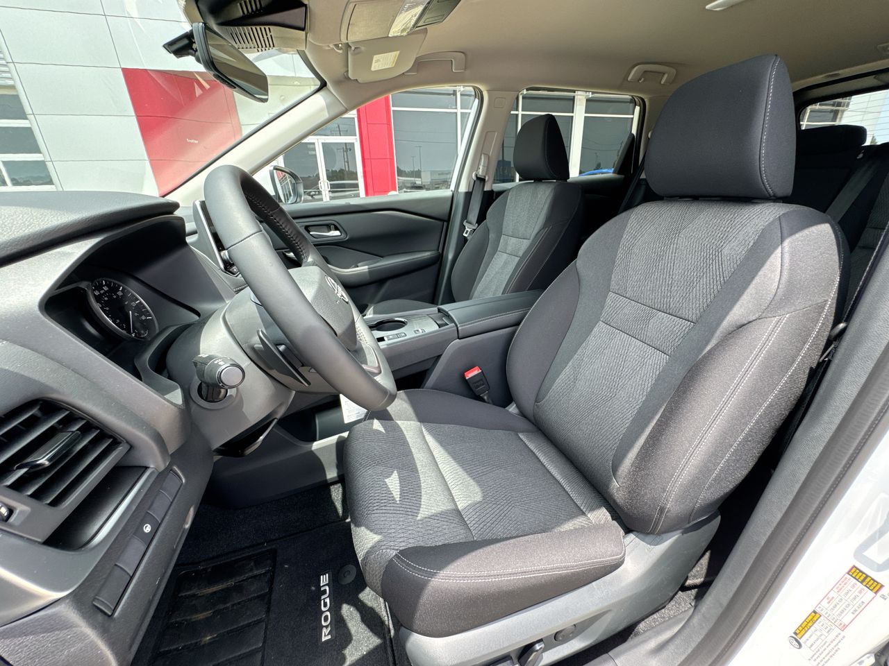 2026 Nissan Rogue SV - Photo 11
