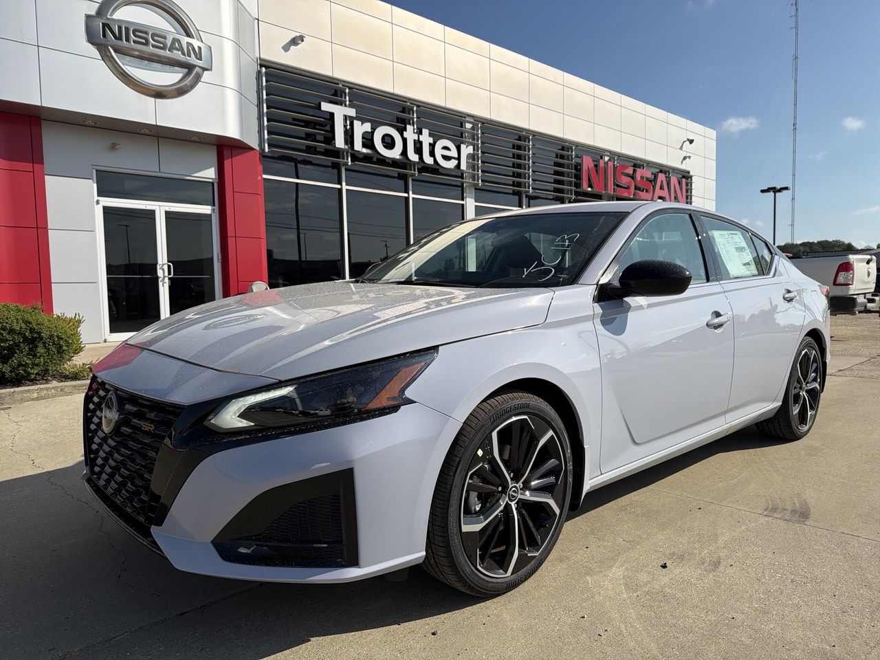 2026 Nissan Altima SR