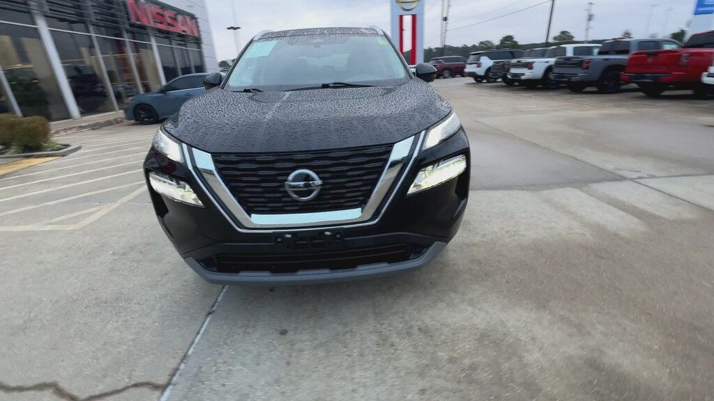 Used 2021 Nissan Rogue SV