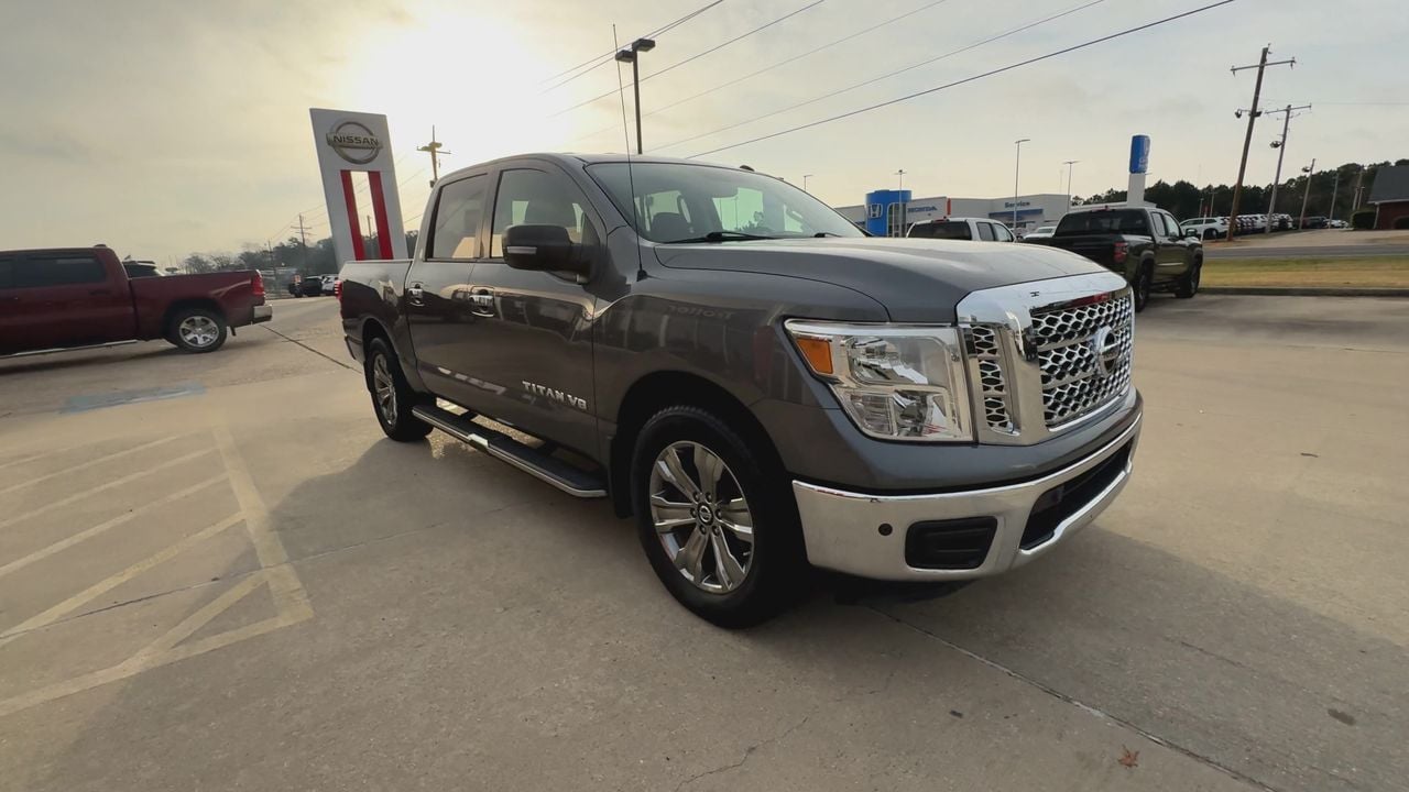 Used 2019 Nissan Titan SV with VIN 1N6AA1E60KN523283 for sale in El Dorado, AR