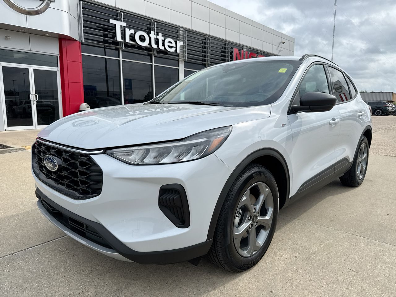 2025 Ford Escape ST-Line FWD's photo