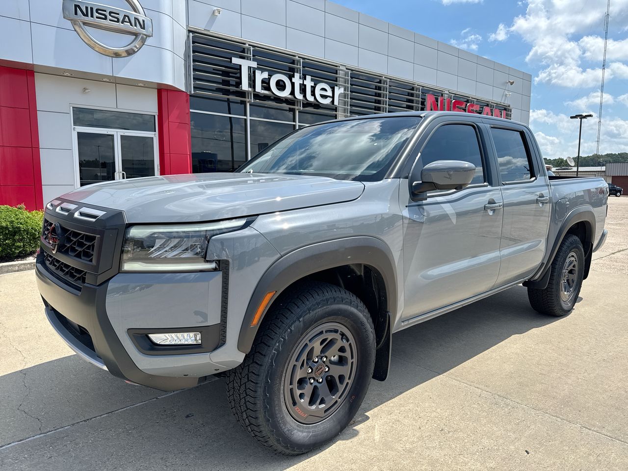 2026 Nissan Frontier