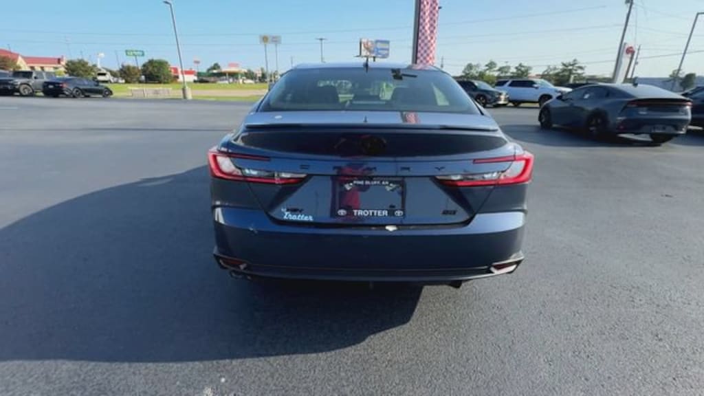 New 2026 Toyota Camry SE Sedan