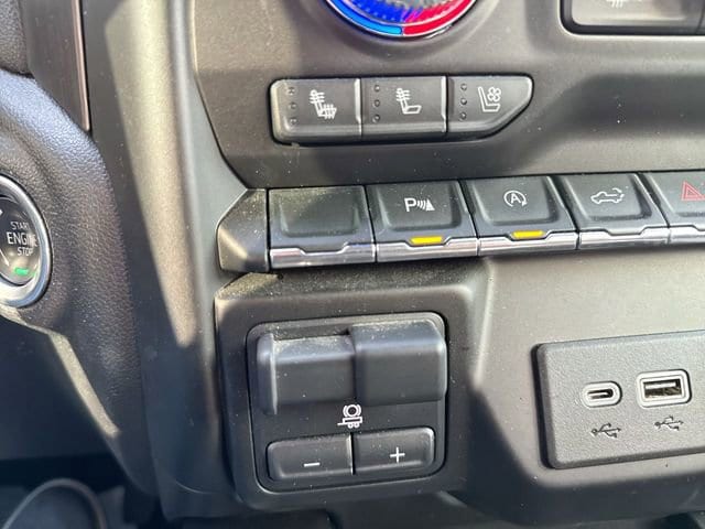 2021 GMC Sierra 1500 AT4 - Photo 21