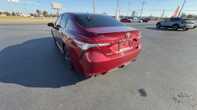 Used 2018 Toyota Camry XSE with VIN 4T1B61HK2JU572955 for sale in Pine Bluff, AR