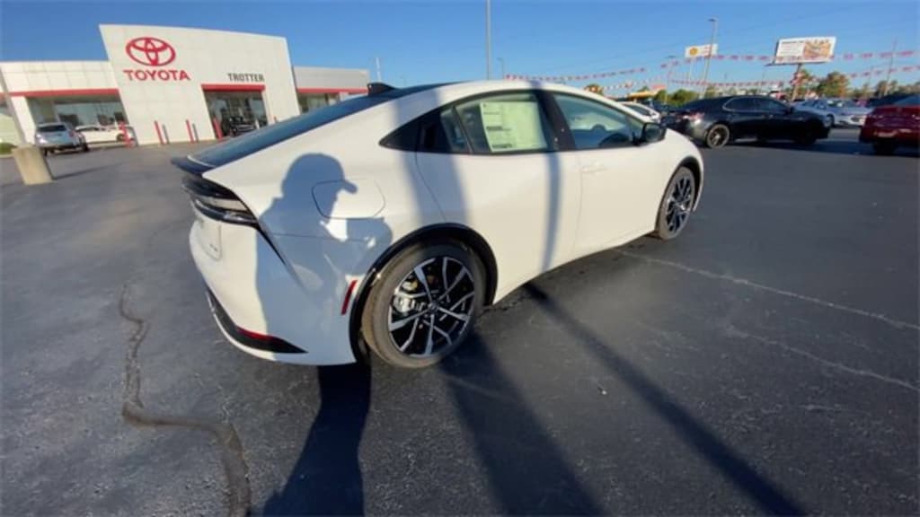 New 2026 Toyota Prius Plug-in Hybrid XSE Premium Hatchback