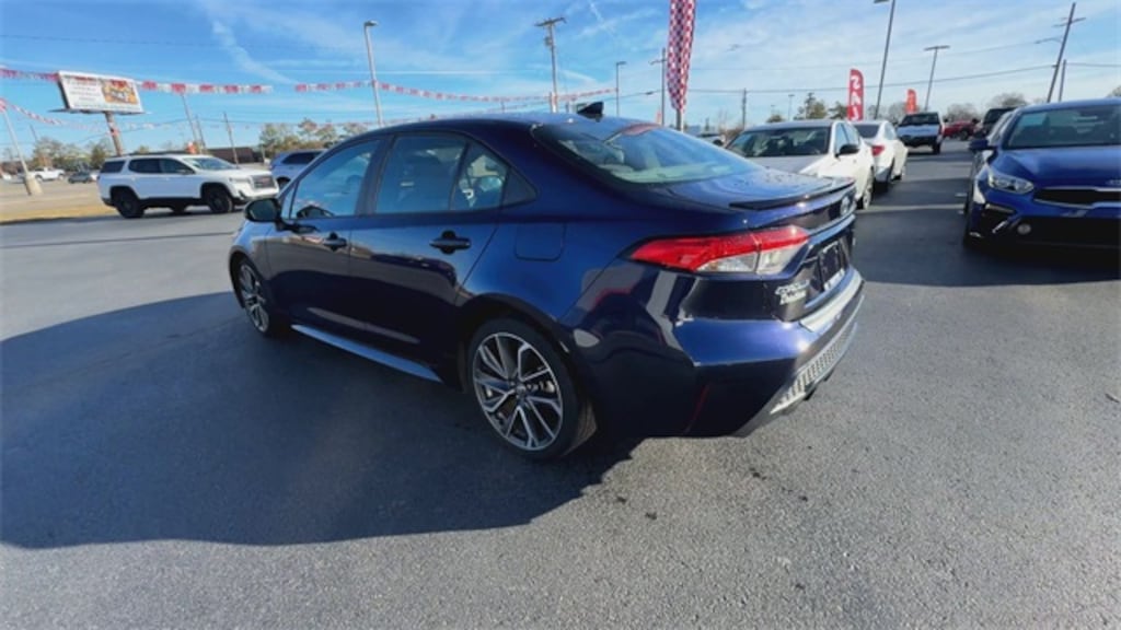 Used 2020 Toyota Corolla SE Sedan