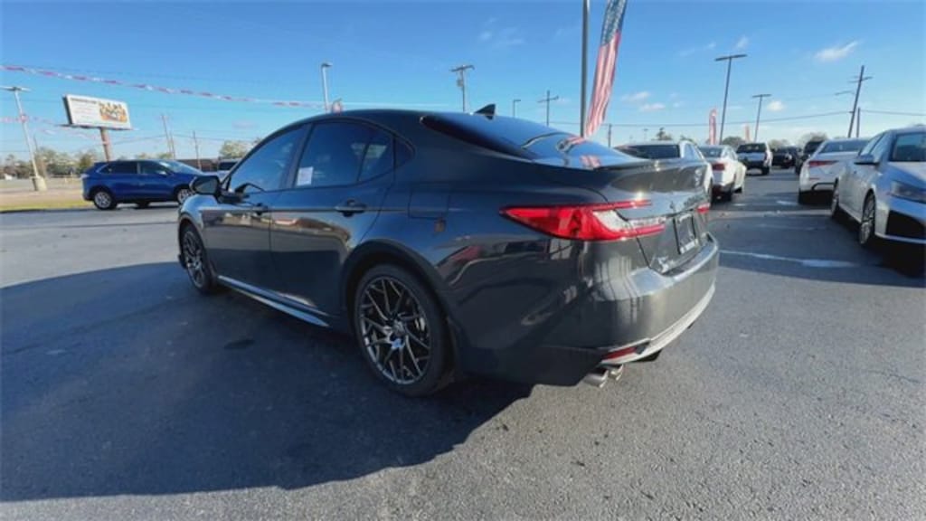 New 2025 Toyota Camry SE Sedan