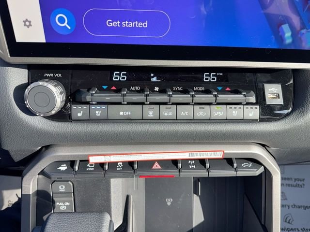 2026 Toyota Tundra Limited - Photo 19