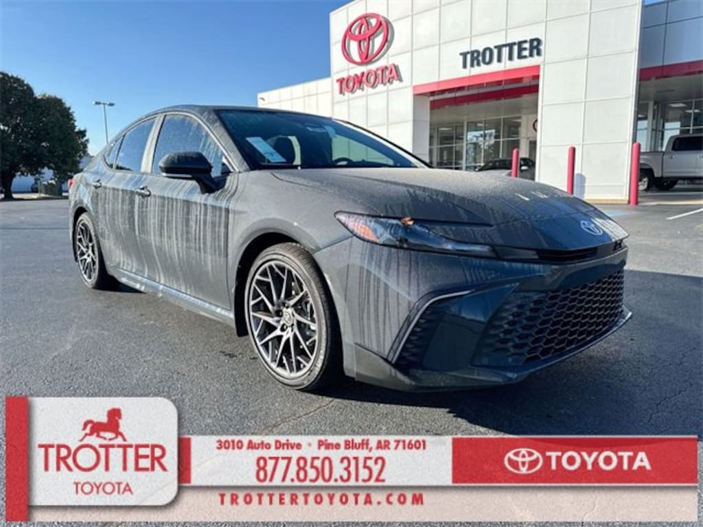 New 2025 Toyota Camry SE Sedan