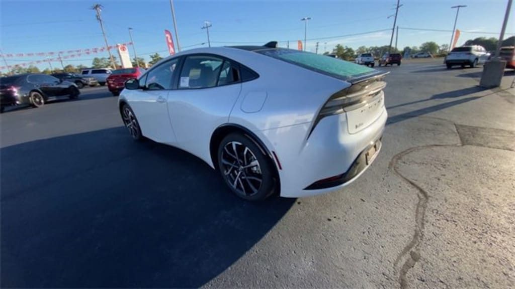 New 2026 Toyota Prius Plug-in Hybrid XSE Premium Hatchback