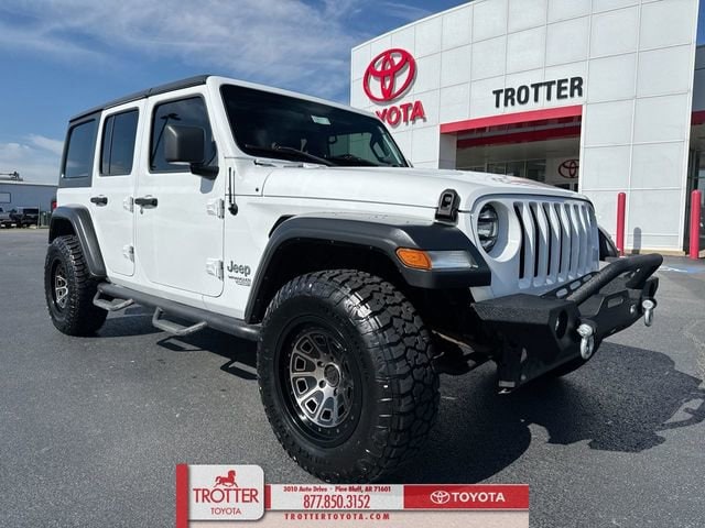 2019 Jeep Wrangler Sport S's photo