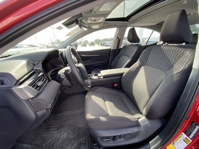 2025 Toyota Camry LE - Photo 11