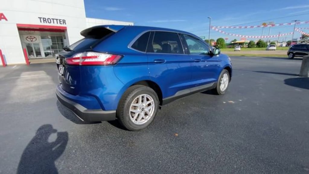 Used 2023 Ford Edge SUV
