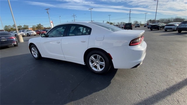 Used 2022 Dodge Charger SXT with VIN 2C3CDXBG3NH197225 for sale in Pine Bluff, AR