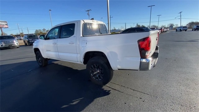 Used 2021 Toyota Tacoma TRD Off Road with VIN 3TMCZ5AN9MM418036 for sale in Little Rock